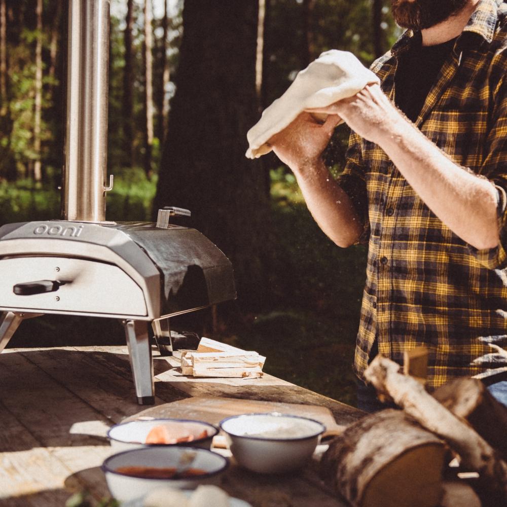 Ooni Karu 12 Wood- & Charcoal-Fired Portable Pizza Oven